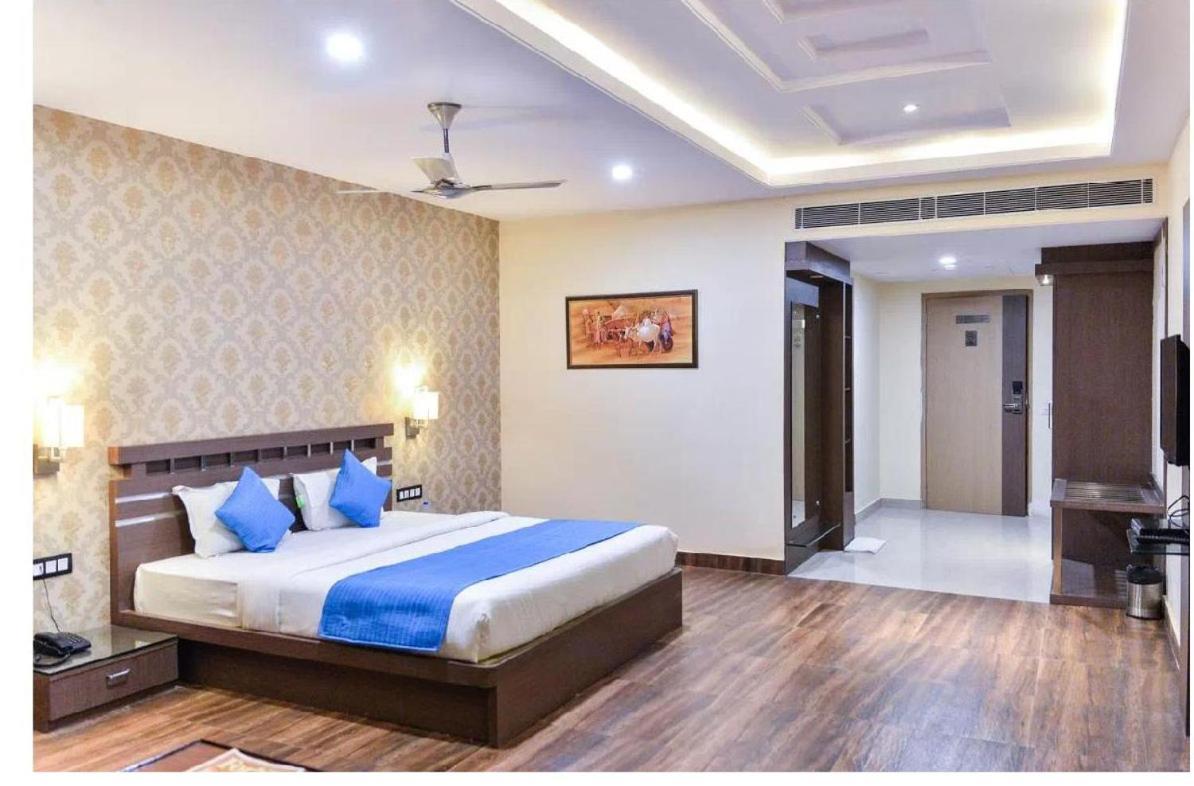 Hotel Puja Residency Varanasi Exterior foto