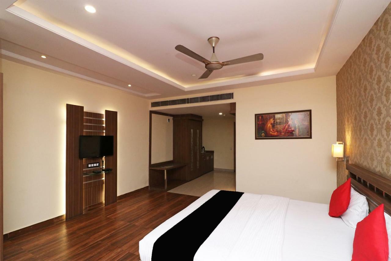 Hotel Puja Residency Varanasi Exterior foto