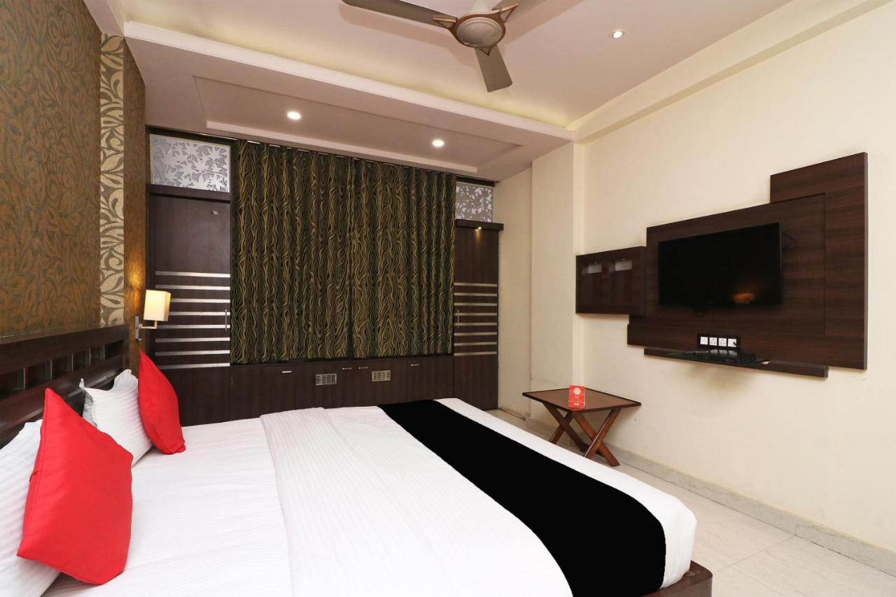 Hotel Puja Residency Varanasi Exterior foto