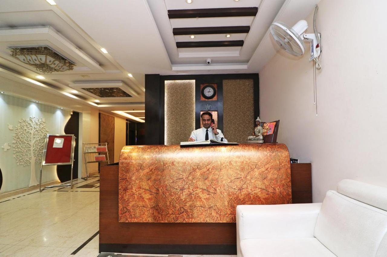 Hotel Puja Residency Varanasi Exterior foto