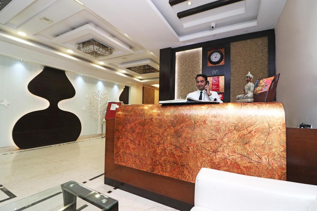 Hotel Puja Residency Varanasi Exterior foto